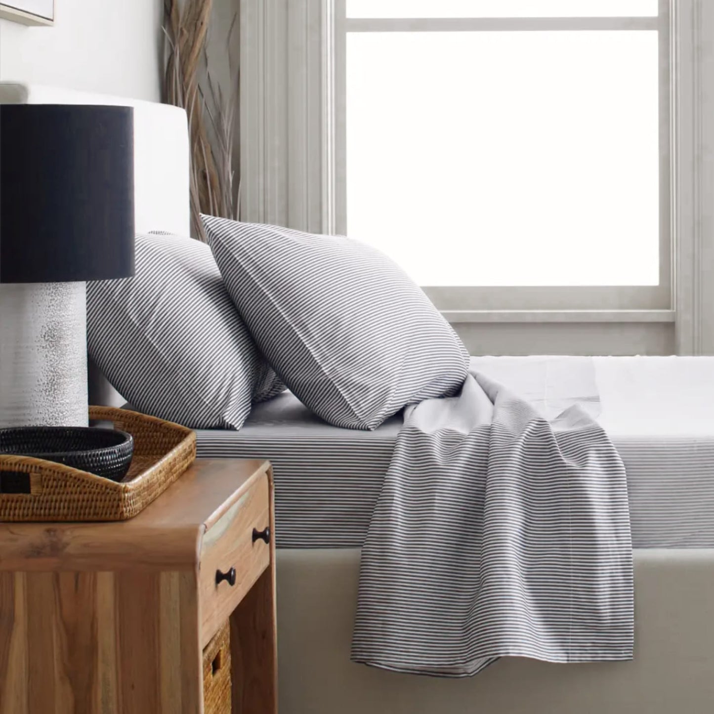 Stripe Grey