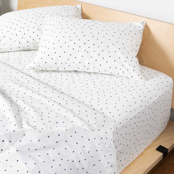 White Dots-Blue