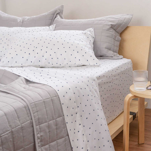 White Dots-Blue