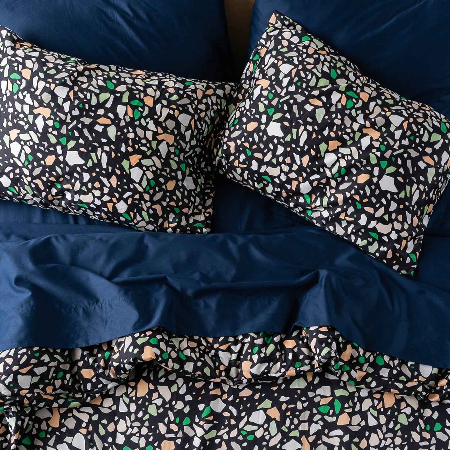 Terrazzo Graphite